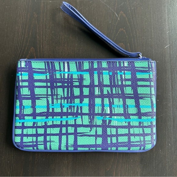 Vera Bradley tassel wristlet, Navy/Teal Art Plaid, two pockets, card holder - Picture 4 of 8